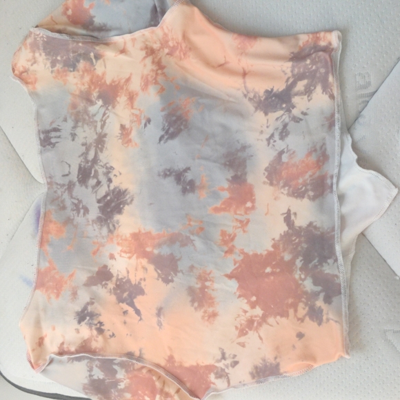 Shirt - Picture 3 of 6